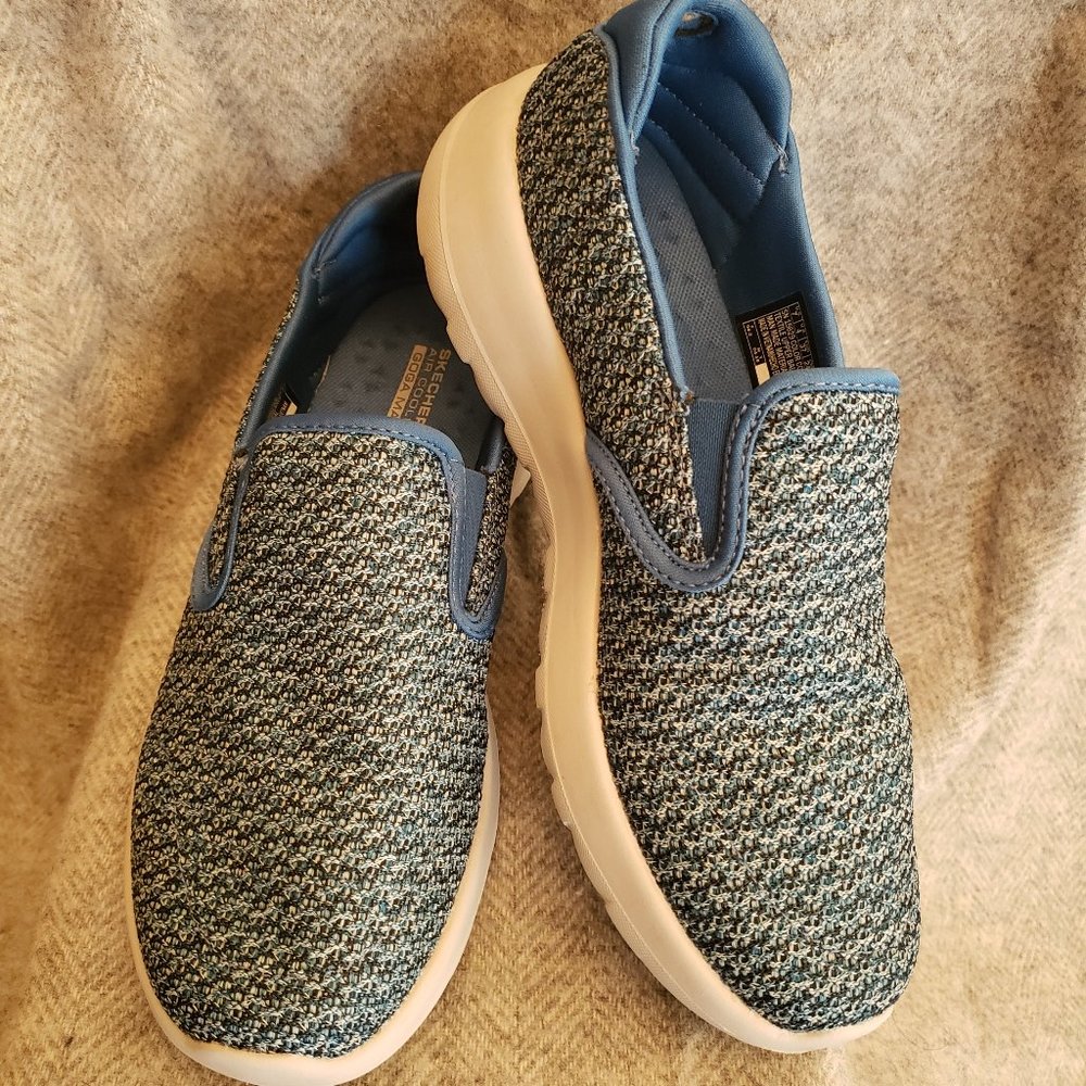 Women's Sketchers Goga Mat AirCooled SlipOn Size 7